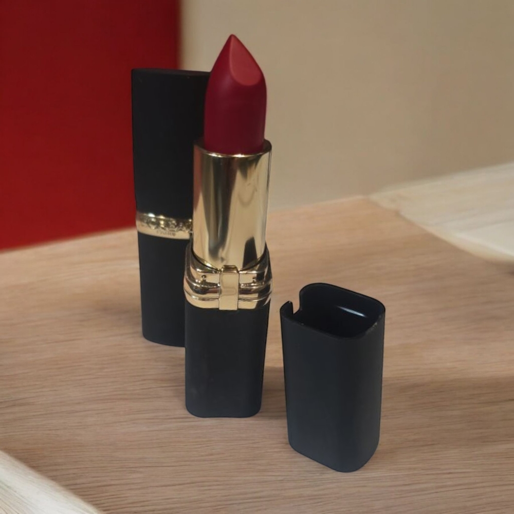 Red Matte Lipstick Elegant Design Accessories